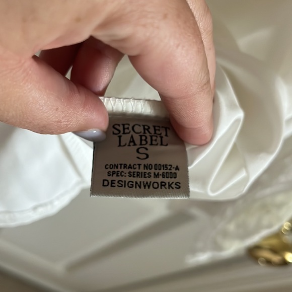 Secrete Label Designworks White Long Sleeve High Collared Lace Top Size Small - Picture 8 of 8
